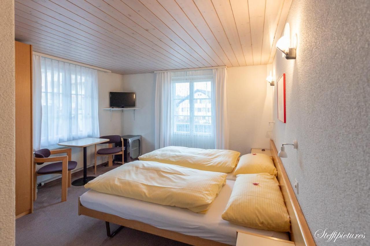 Hotel Krone Uetendorf 외부 사진