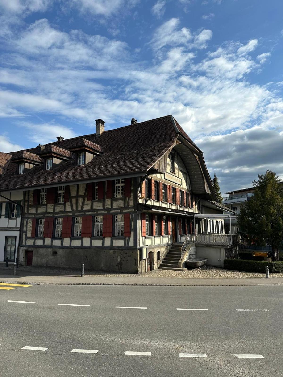 Hotel Krone Uetendorf 외부 사진
